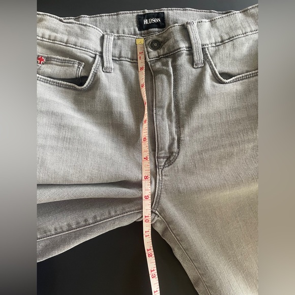 - 🩷HOST PICK!🩷 Hudson Blair straight ankle kick flair jeans. Unfinished he… - Picture 9 of 10